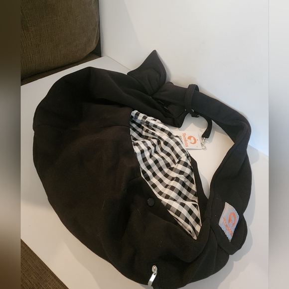 Tomkas Small Dog Sling Carrier - Adjustable Strap Zip Pocket Reversible |NWOT - Picture 7 of 9